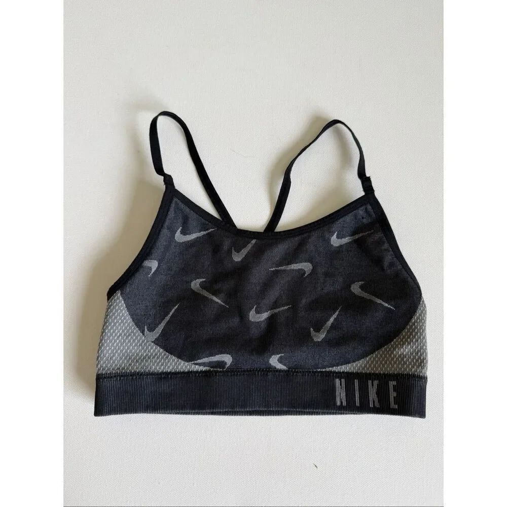 Nike Girl's Indy Seamless Bra size Medium